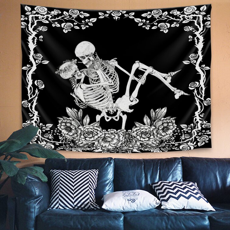 Kissing tapestry best sale